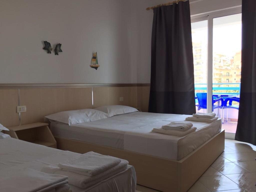 Apart-Hotel Alvi Саранда Екстер'єр фото